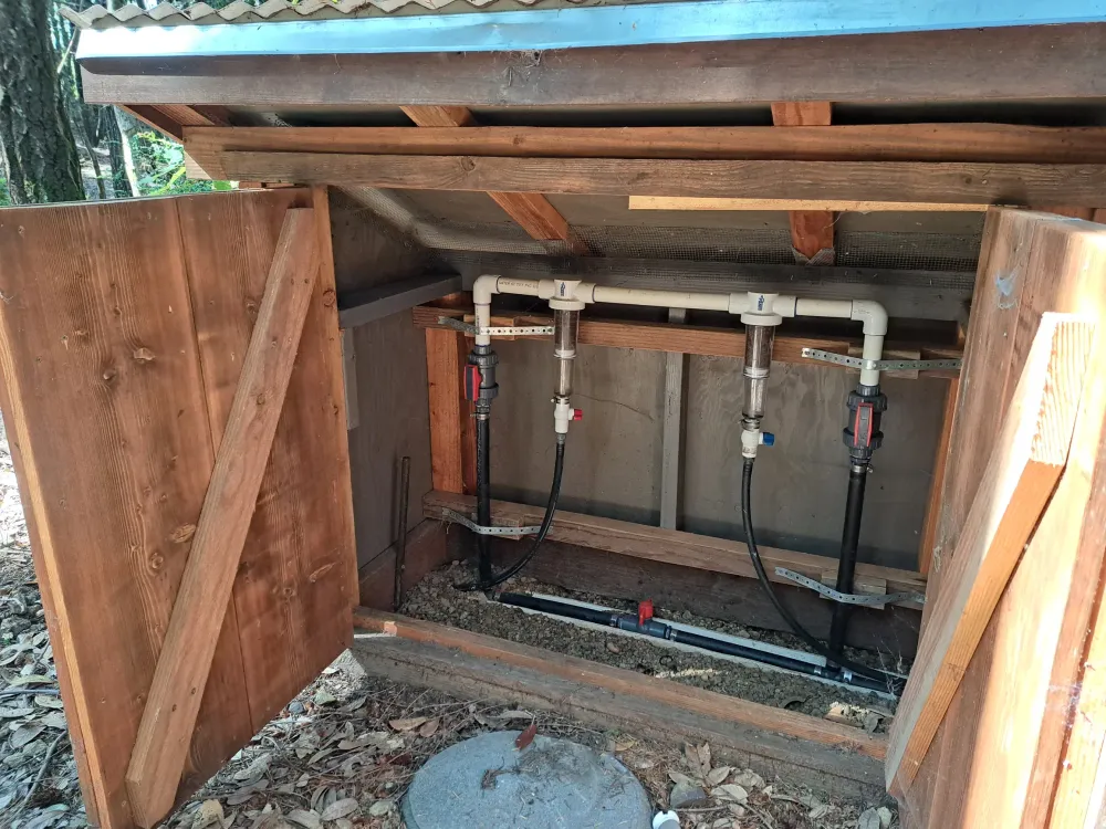 Water filter shed image